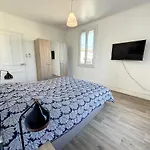 Maison Familiale Pour 8 Pers Au Centre, Vue Pyrenees, Salle De Jeux Et Parking *